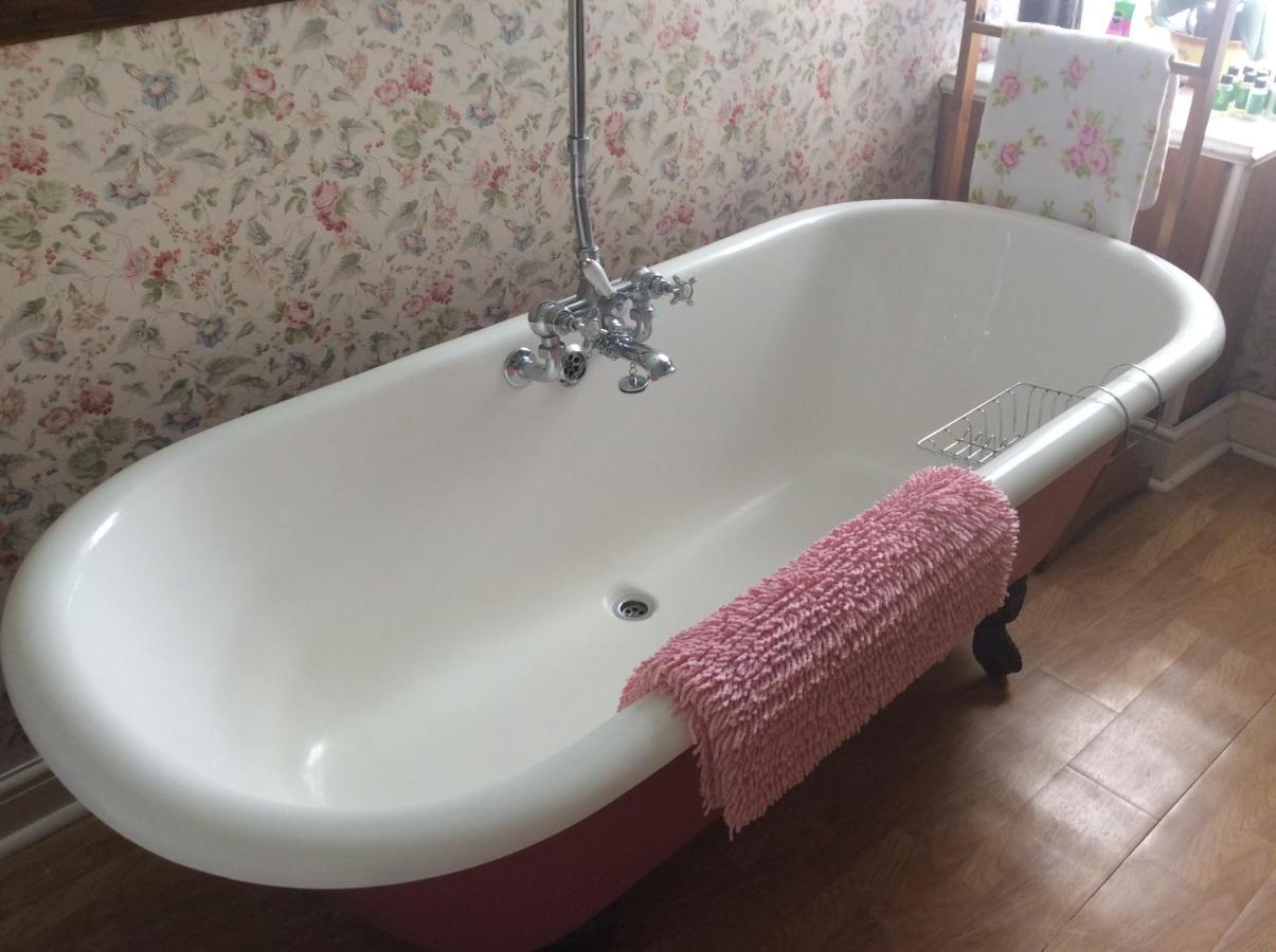إينفيرنيس Rosebank Guest House المظهر الخارجي الصورة